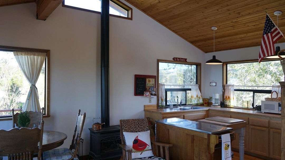 1696 Pierce Ave, Cambria, California 93428, 2 Bedrooms Bedrooms, ,3 BathroomsBathrooms,Home,Sold,Pierce,1000