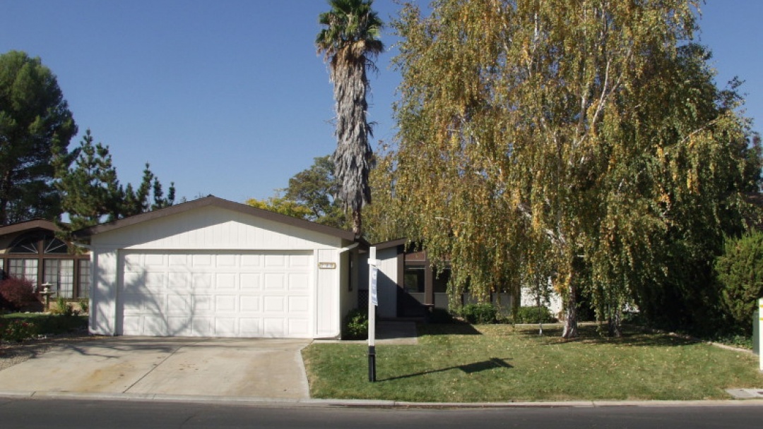 230 Lark Dr,Paso Robles,California 93446,2 Bedrooms Bedrooms,2 BathroomsBathrooms,Home,Lark,1007