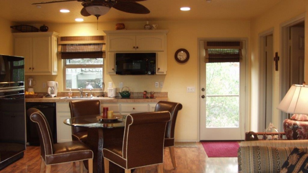 2818 Margate Ave,Cambria,California 93428,3 Bedrooms Bedrooms,3 BathroomsBathrooms,Home,Margate,1009